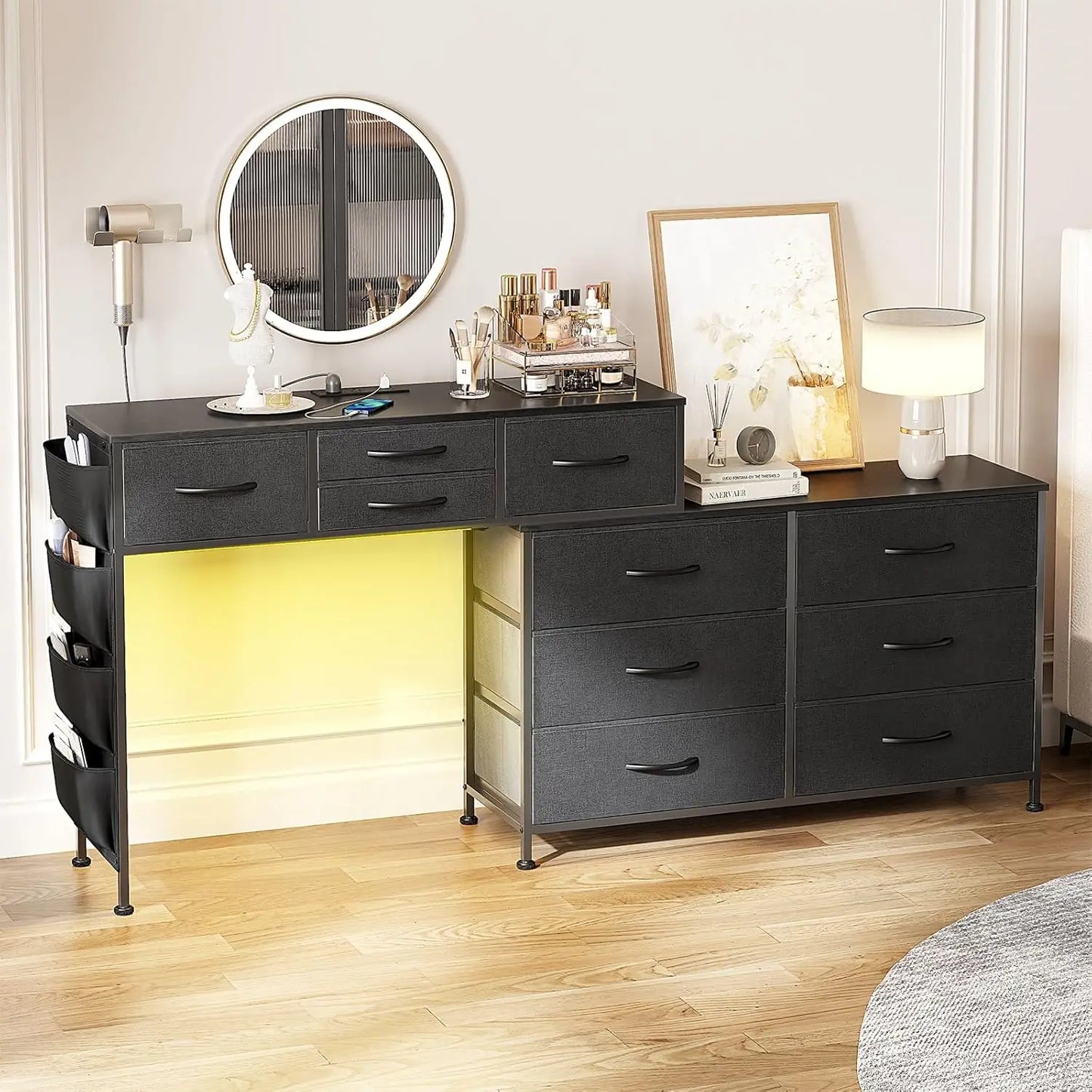 67 Inch Rotatable Dressing Table