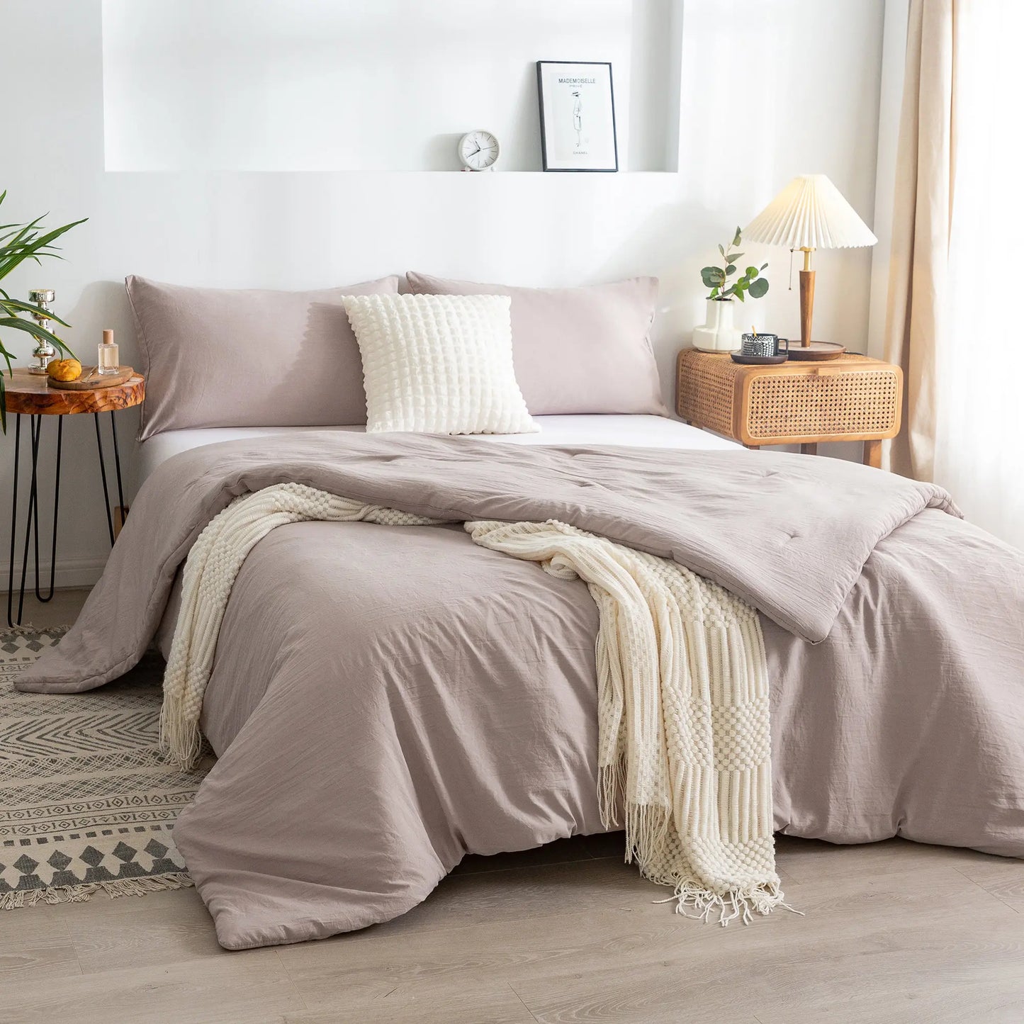 Soft Reversible Washable Bedding Comforter Set