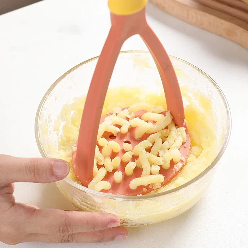 1Pc Kitchen Potato Masher Ricer Puree Juice Maker